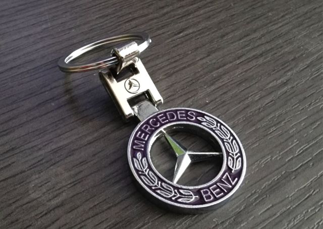 CHAVEIRO EMBLEMA MERCEDES BENZ MERCEDES