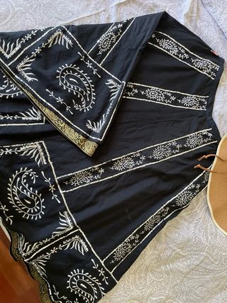 Falda Talla M FLAMENCO de vuelo negra y plata