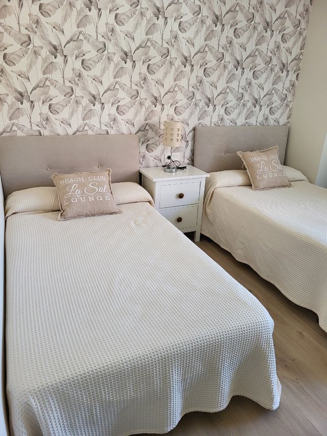 Colchón visco, somier, cabecero