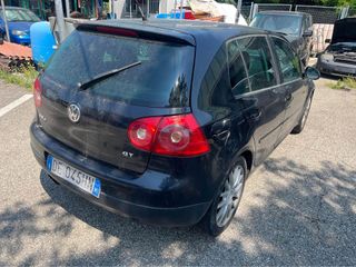 Pezzi di ricambi Golf v 2.0 tdi