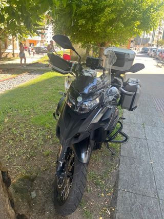 Benelli TRK 502X