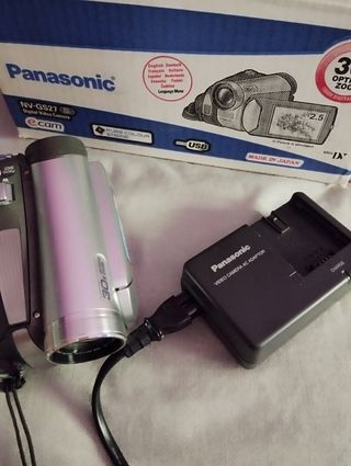 Videocamara Panasonic + 3 cintas sin usar