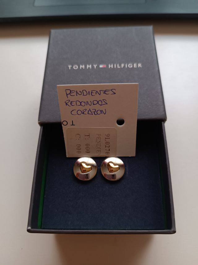 Pendientes Corazón de Tommy Hilfiger