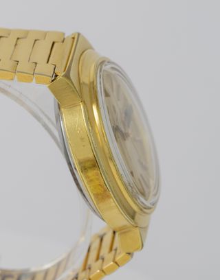 Omega Day Date Quartz Plaque or G 20 Microns