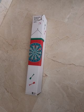 DARDOS MAGNETICOS CON SU CAJA.