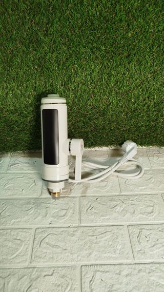 scaldabagno elettrico con rubinetto