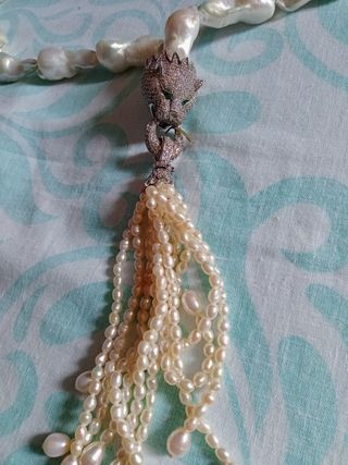 Collar de perlas naturales