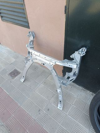 Serie 5 E60 Soporte Eje Delantero