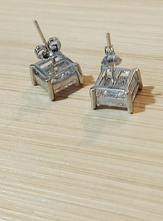 Pendientes  cuadrados de circon