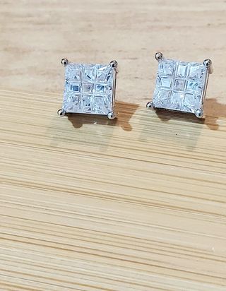 Pendientes  cuadrados de circon