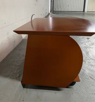 Mesa auxiliar con ruedas de Artespaña