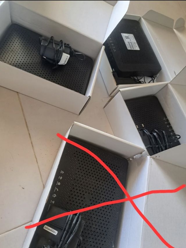 LOTE 3x2 ROUTERS LIVEBOX FIBRA