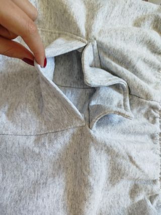 Pantalón chándal corto gris