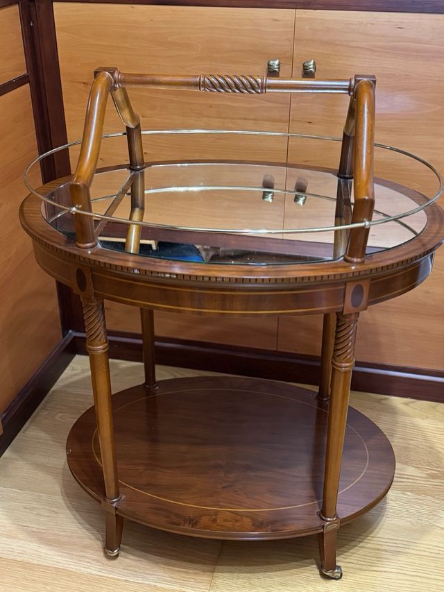 Carrito bebidas y copas madera