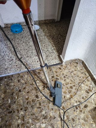 ASPIRADORA PORTÁTIL ALGO NEGOCIABLE