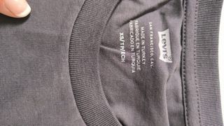 ♨️ Camiseta Levis Talla: Xs