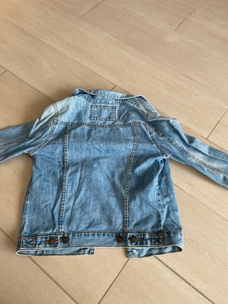 Cazadora Vaquera talla 9/10 marca Zara