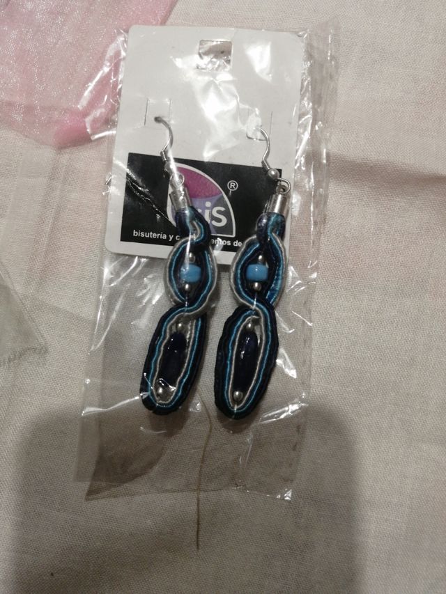 3 Pendientes colores