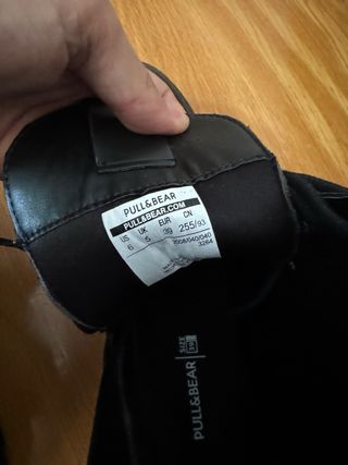 Botines negros hombre pull and bear