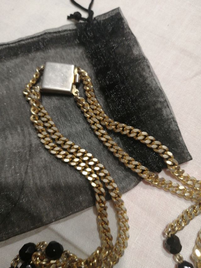 Collar piedra negro y dorado