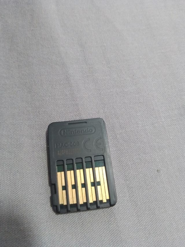 Dragon ball z viene con la carcasa