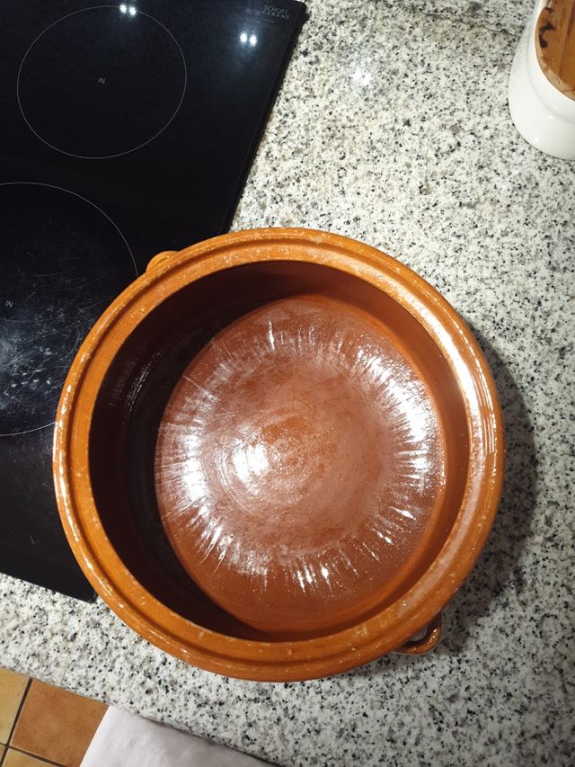 Olla de terrissa( fang)