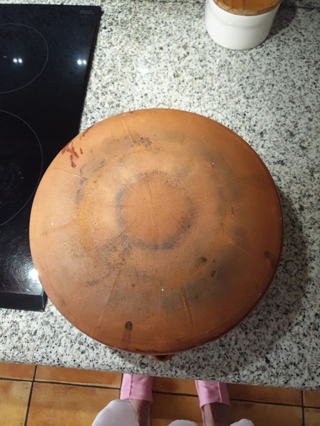 Olla de terrissa( fang)