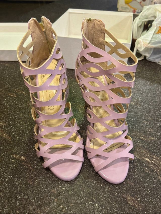 sandalo da donna lilla  con tacchi alti