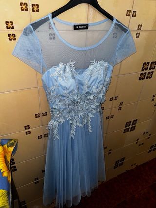 Abito da cerimonia lungo al ginocchio