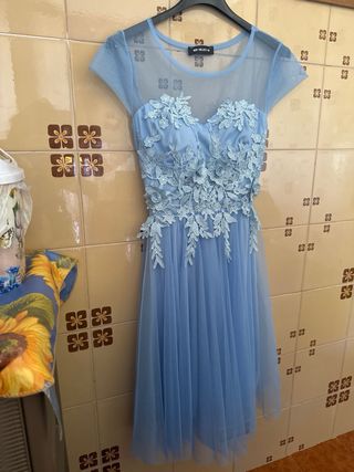 Abito da cerimonia lungo al ginocchio