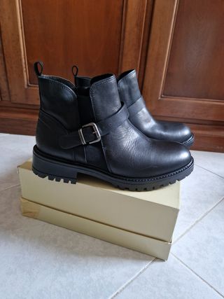 Stivaletti Alesya neri