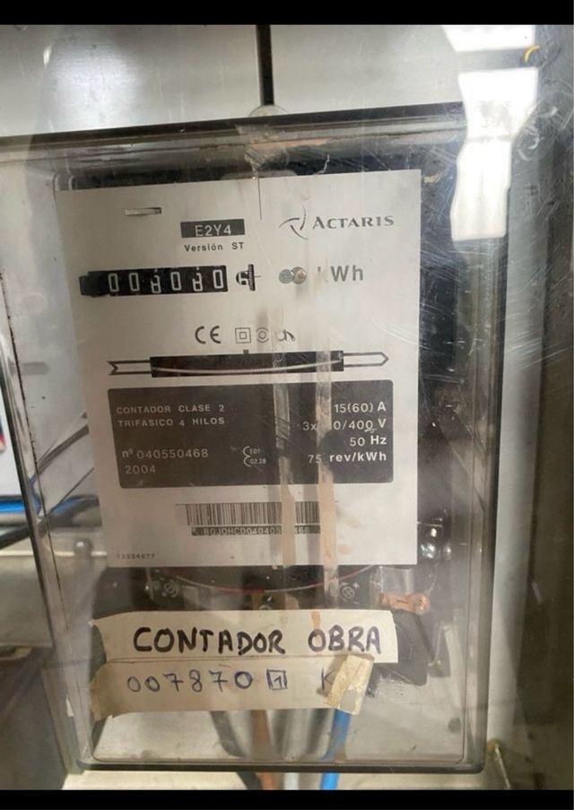 Caja contador obra con accesorios marca HIMEL