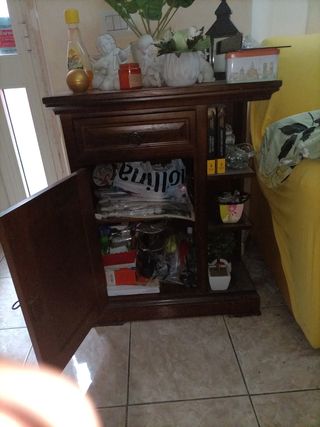 Mobile ingresso e specchio arte povera