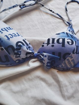 Bikini periódico vintage