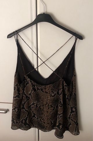 Top suelto fluido Zara 