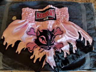 Preciosos pantalones kickboxin chica Talla S