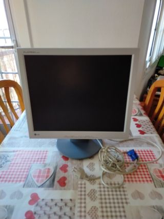 Pantalla ordenador LG Flatron L1915S