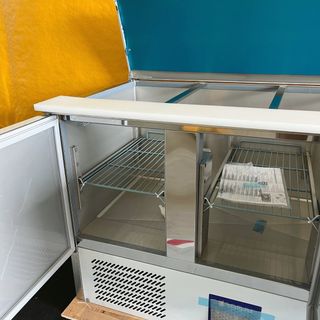 💥 💥 Mesa Ensaladera de 3 Puertas