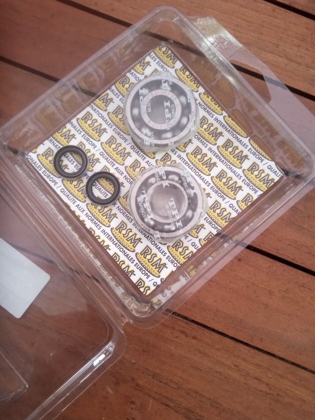 Mobylette kit de rodamientos y retenes