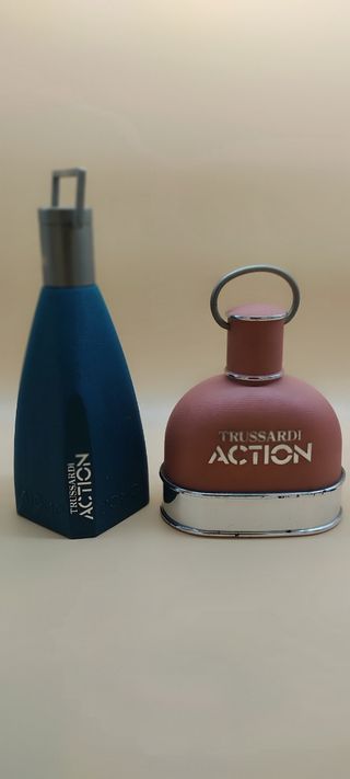 Insegne bottiglie Trussardi Action e Uom