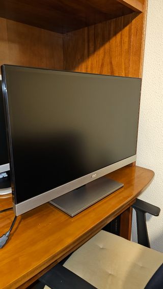 Monitor AOC