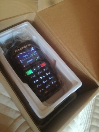 WALKIE-NAUTICO AEREO MULTI BANDA VHF UHF