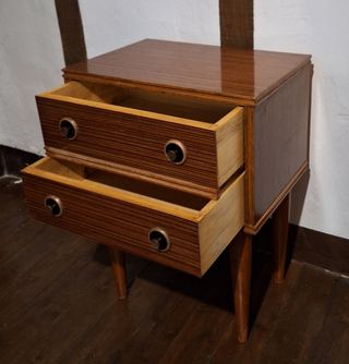 Mesita Vintage.(15%DESCUENTO. )