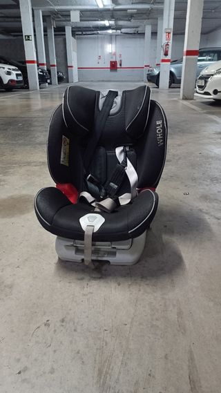 Vendo o silleta coche con isofix 