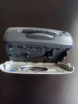 Walkman. Radiocassette. Aiwa TA166