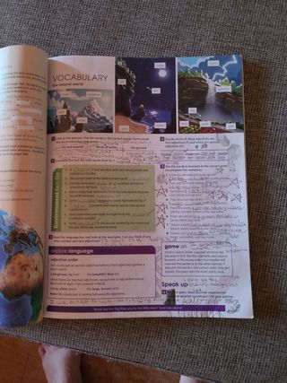 9781292392806 Gold Experience B1 Student's book 