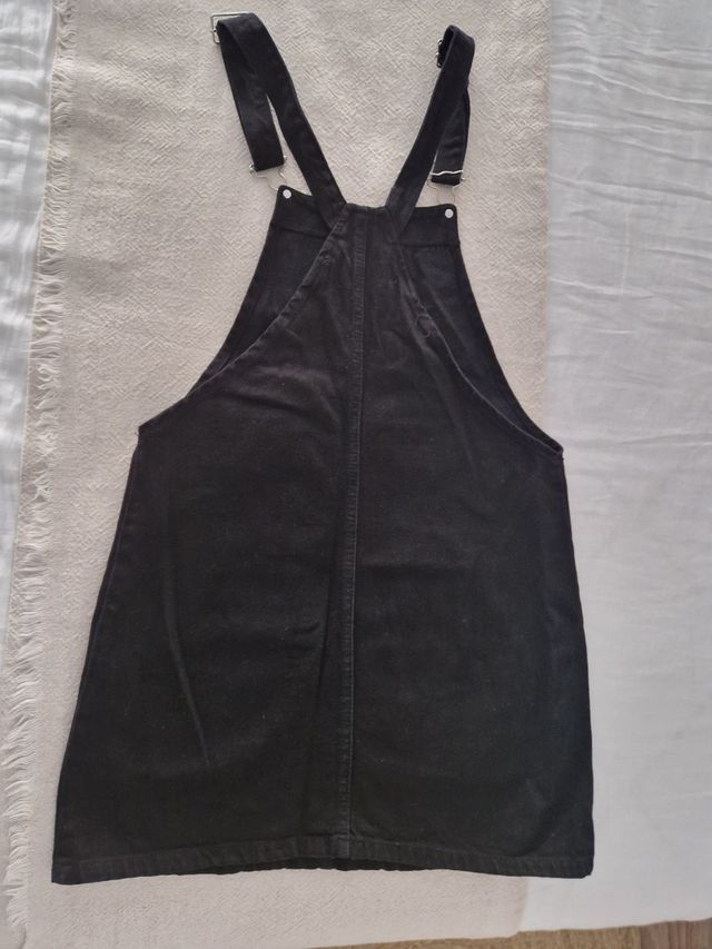 Vestido peto vaquero Stradivarius T:38