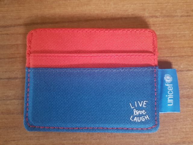 Tarjetero. UNICEF.
