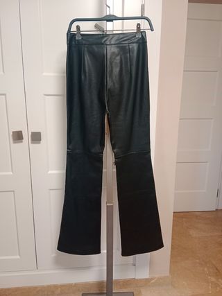Pantalones mujer polipiel Sfera talla 36