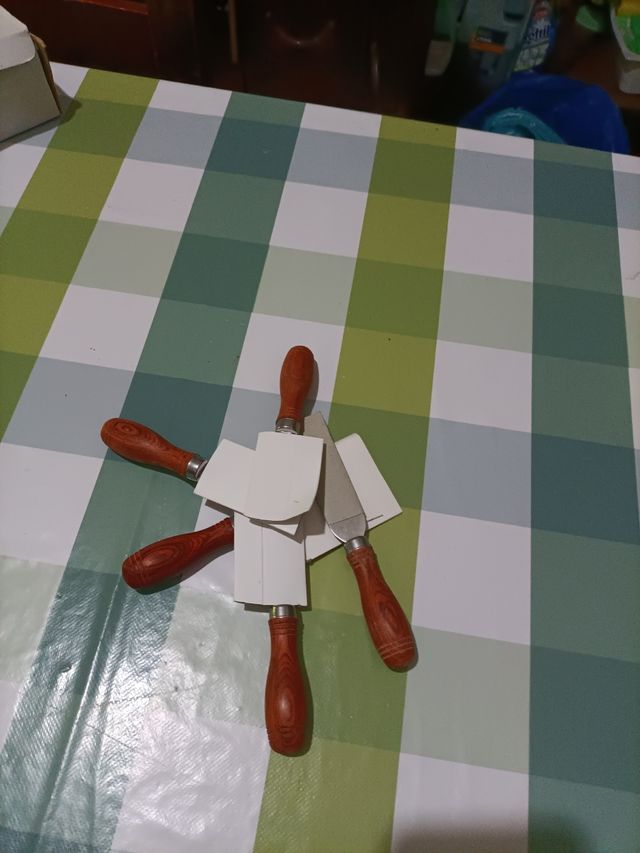 Coltelli da formaggio professionali 